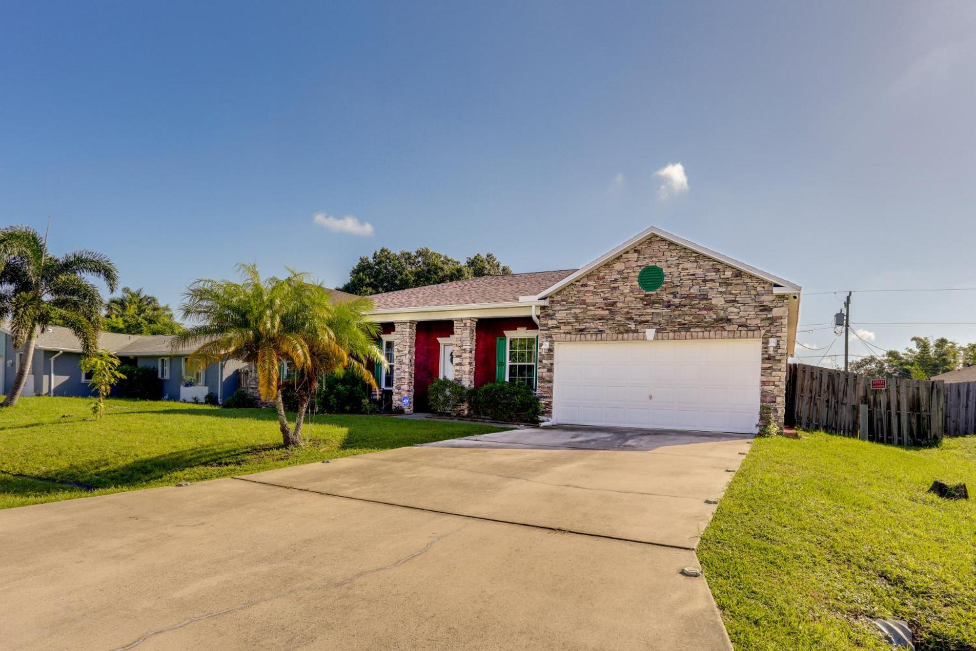 Home About 12 Mi To Beach In Port St Lucie With Patio! Port St. Lucie Exterior photo